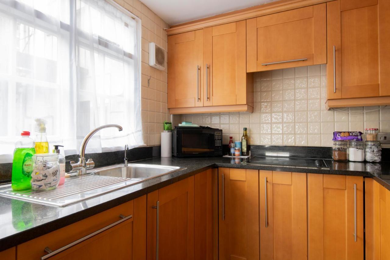 Appartamento Fantastic 3 Bed Brighton House- Sleeps 6- Superfast Wifi And Garage Esterno foto