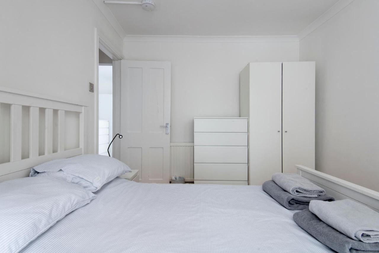 Appartamento Fantastic 3 Bed Brighton House- Sleeps 6- Superfast Wifi And Garage Esterno foto