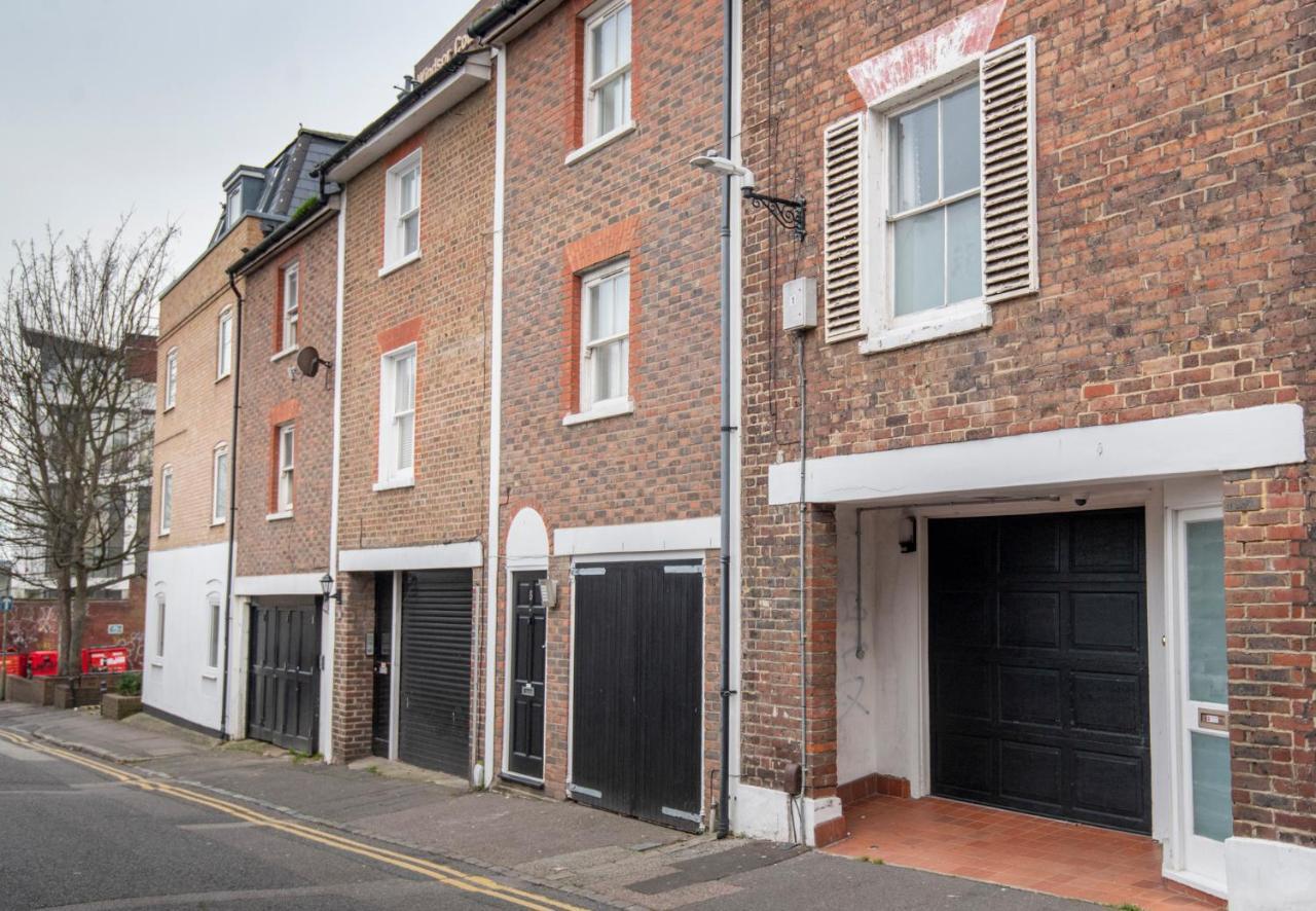 Appartamento Fantastic 3 Bed Brighton House- Sleeps 6- Superfast Wifi And Garage Esterno foto